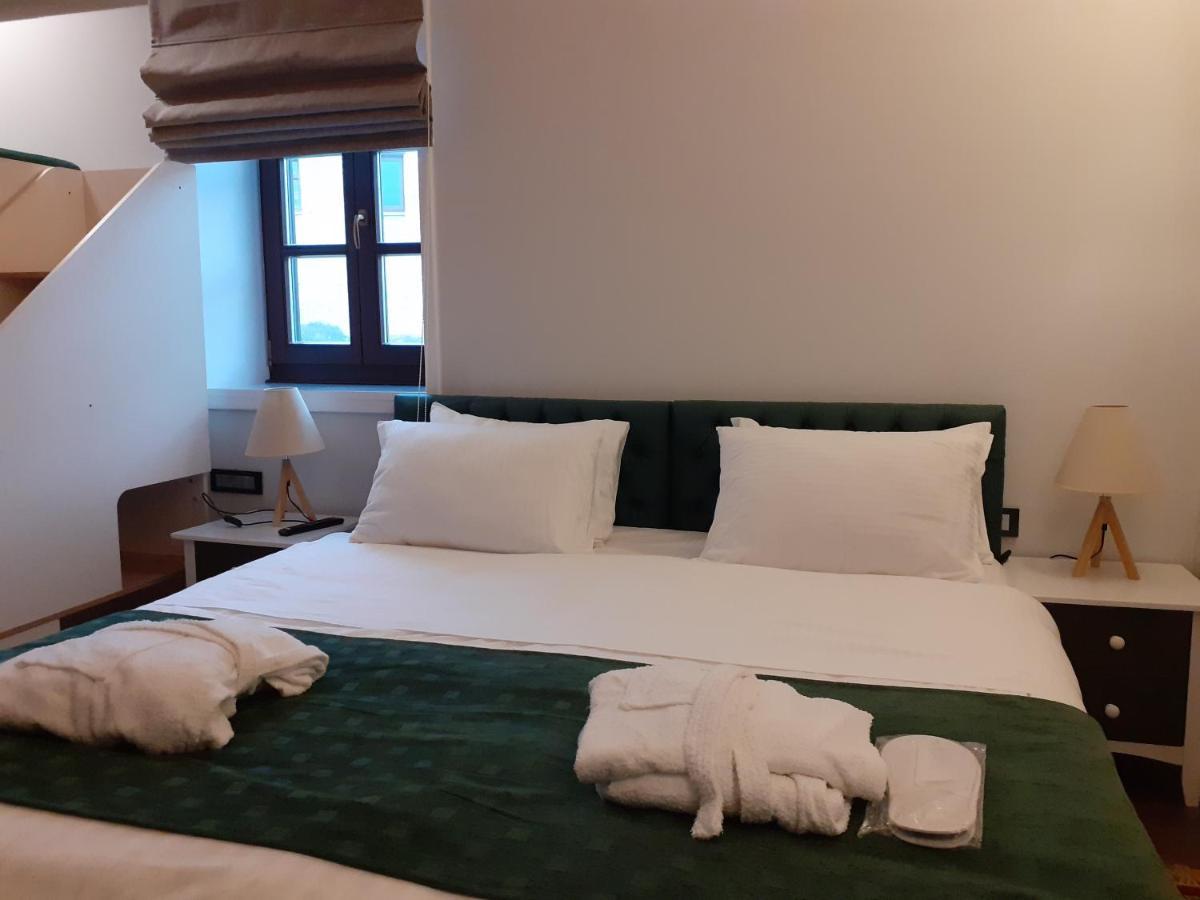 Abi Luxury Villas Monodendri Dış mekan fotoğraf