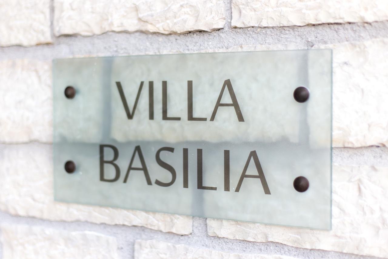 Abi Luxury Villas Monodendri Dış mekan fotoğraf